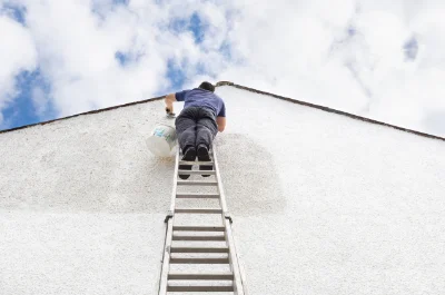 Peinture extérieure à Coulombs — façades et ravalement
